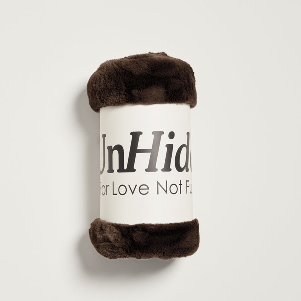Unhide Blanket Chocolate